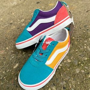 NWT toddler vans